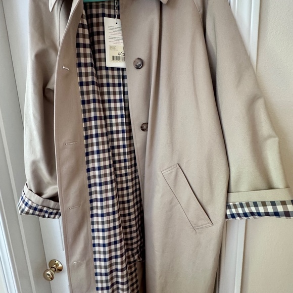 Sezane Classic Tan Trench Coat - Picture 4 of 5